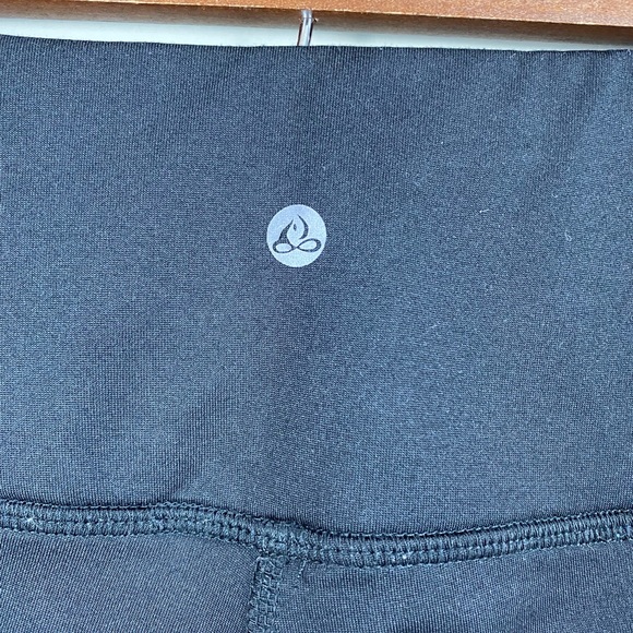 Apana Women’s Black Silver Splatter Leggings size Small - Picture 4 of 12